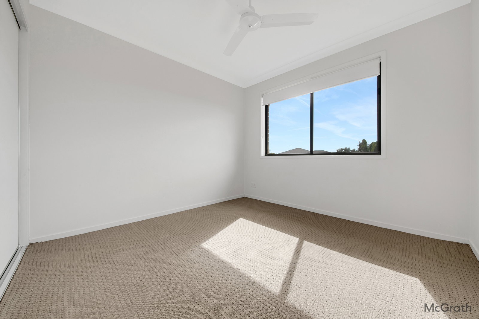 2 Dampier Court, Glen Eden  QLD  4680