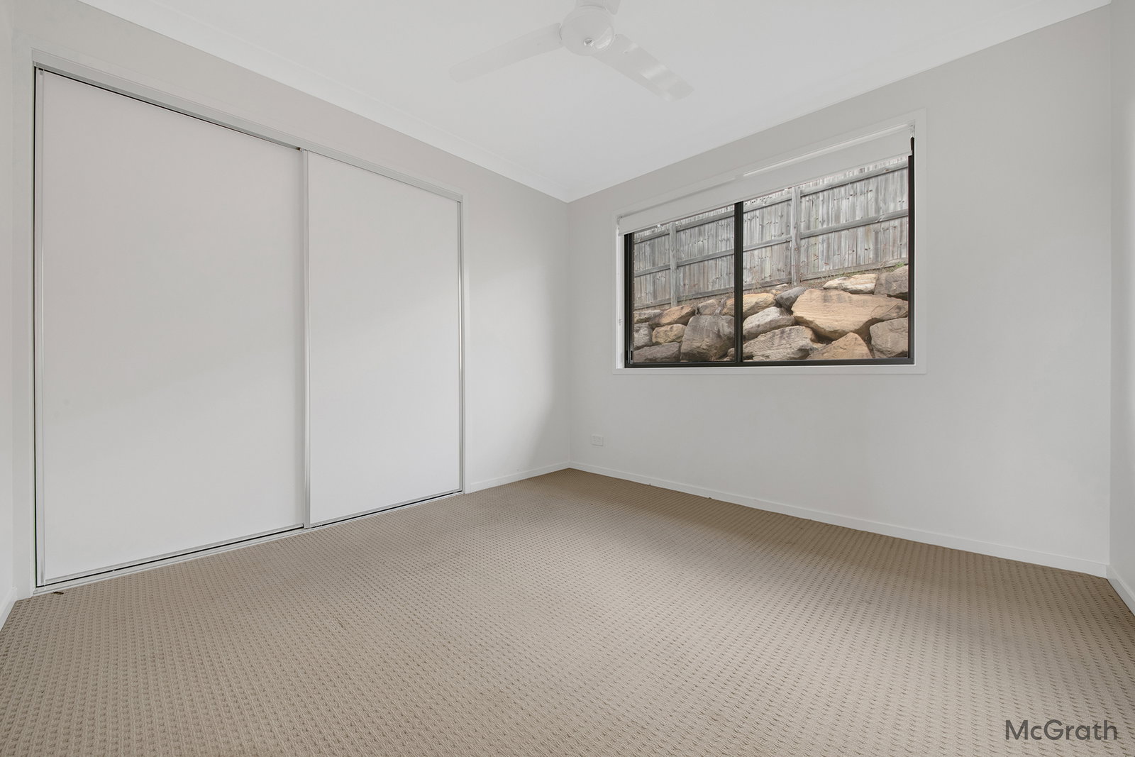 2 Dampier Court, Glen Eden  QLD  4680