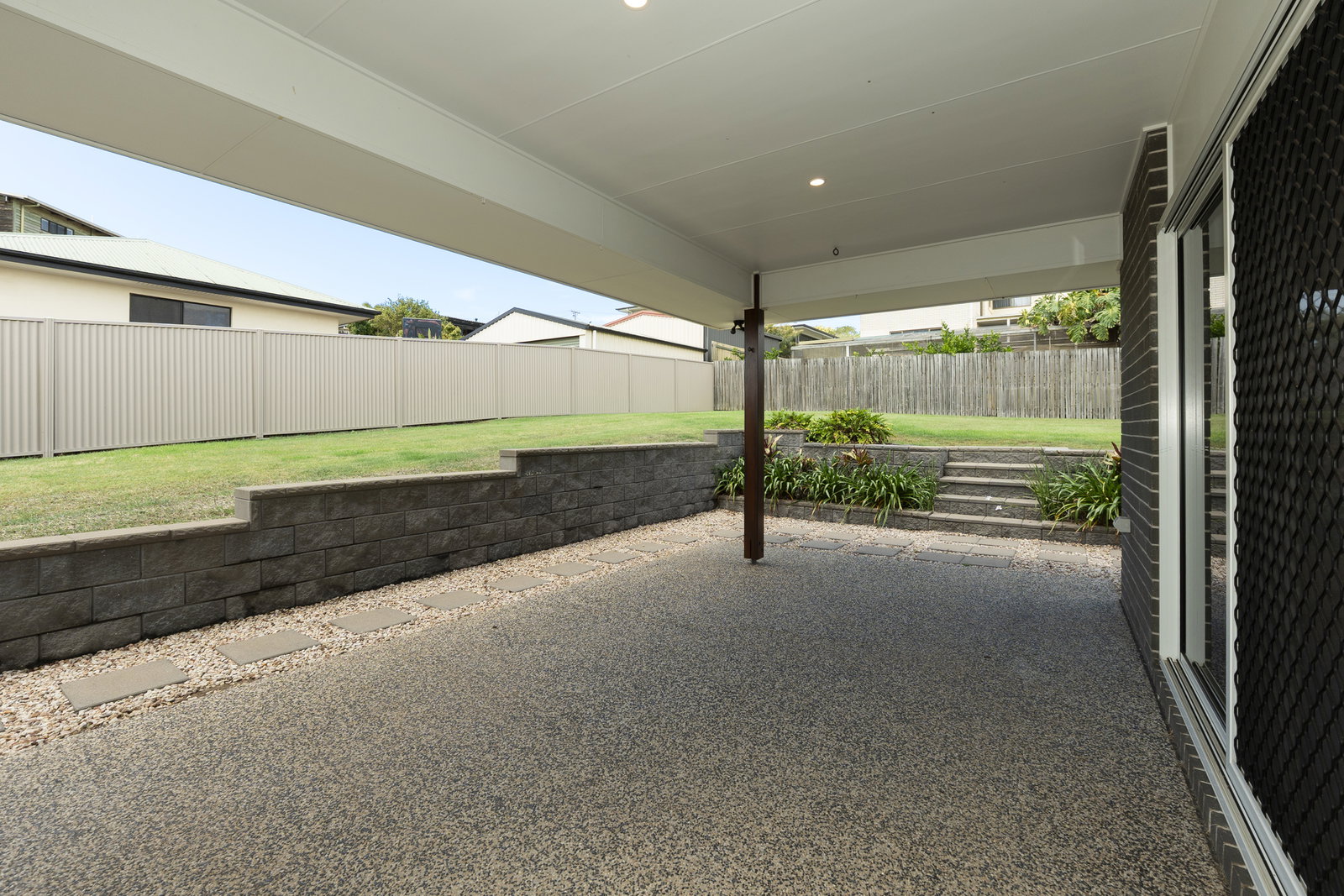 20 Linden Crescent, Qunaba  QLD  4670