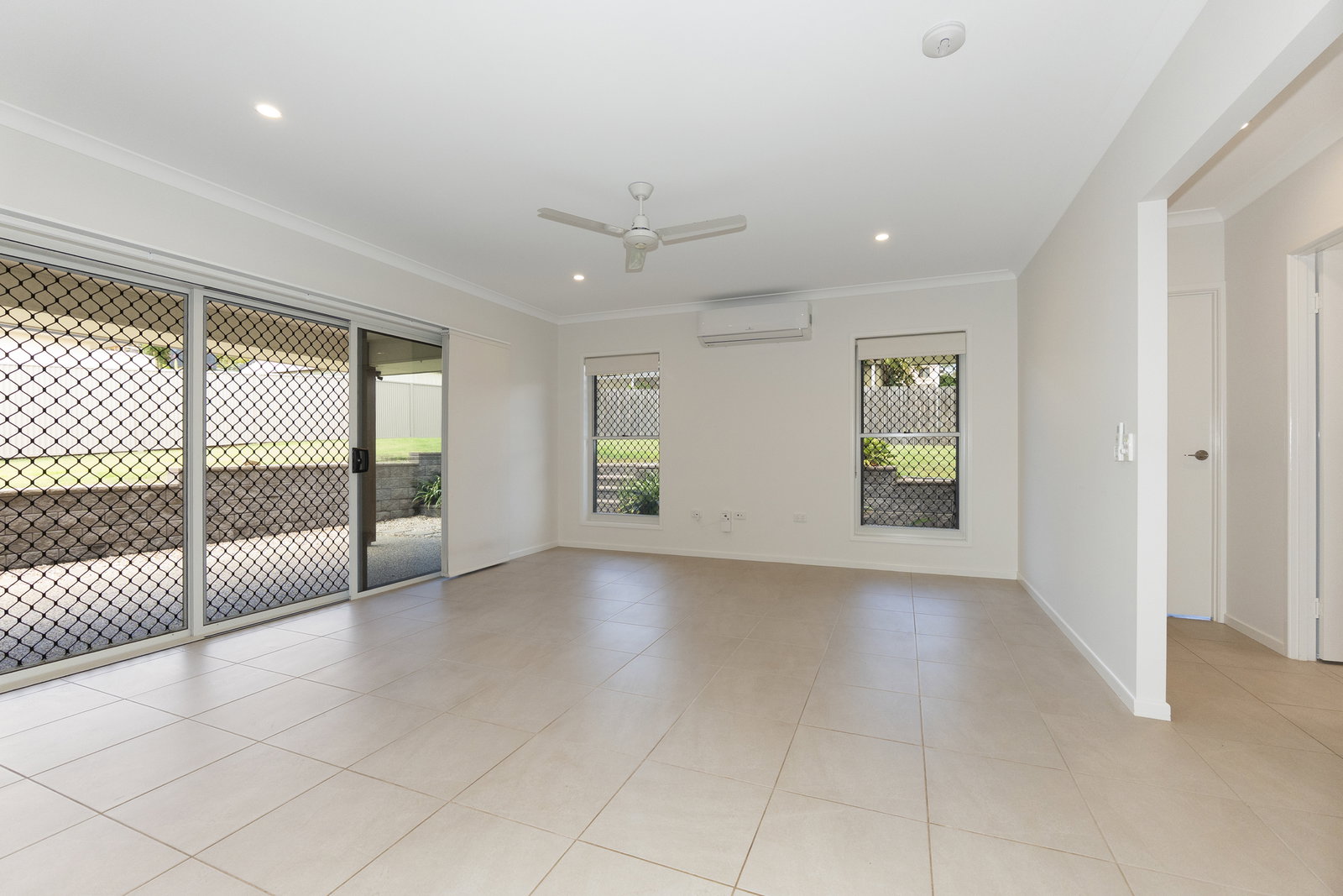 20 Linden Crescent, Qunaba  QLD  4670