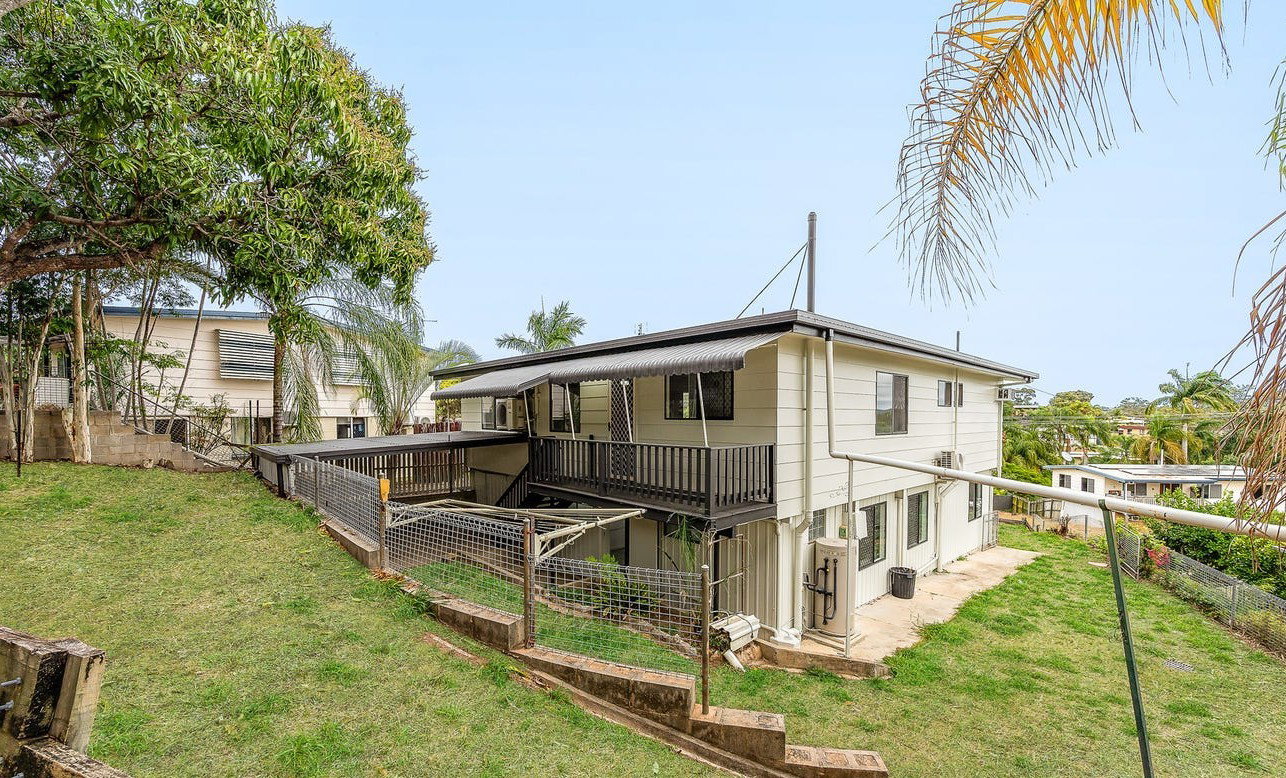 14 Bauhinia Street, Kin Kora  QLD  4680