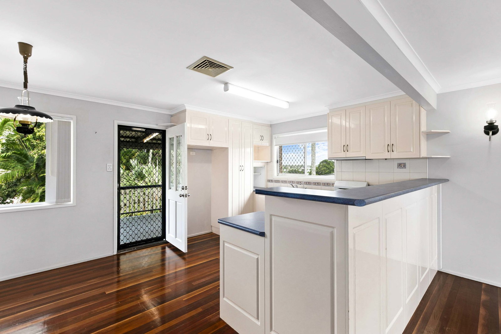 15 High Street, Tinana  QLD  4650