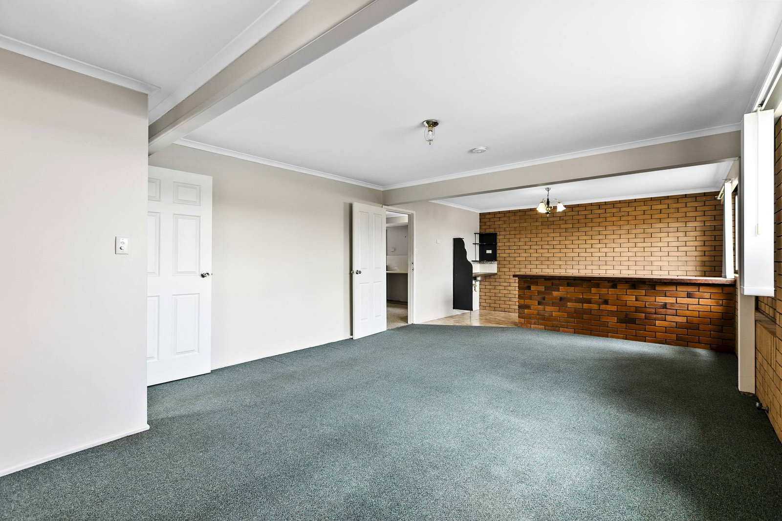 15 High Street, Tinana  QLD  4650