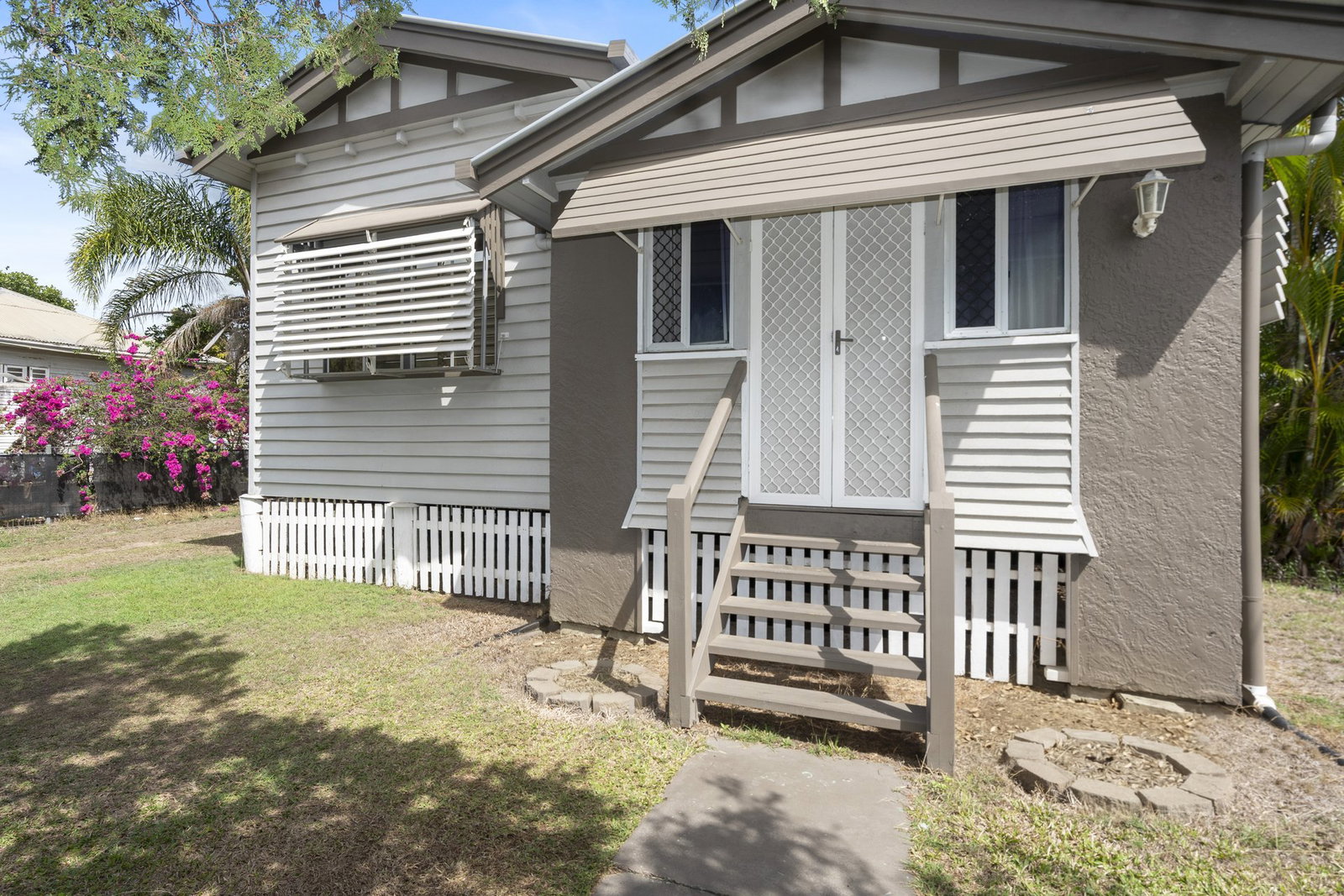 26 McCracken Street, Walkervale  QLD  4670