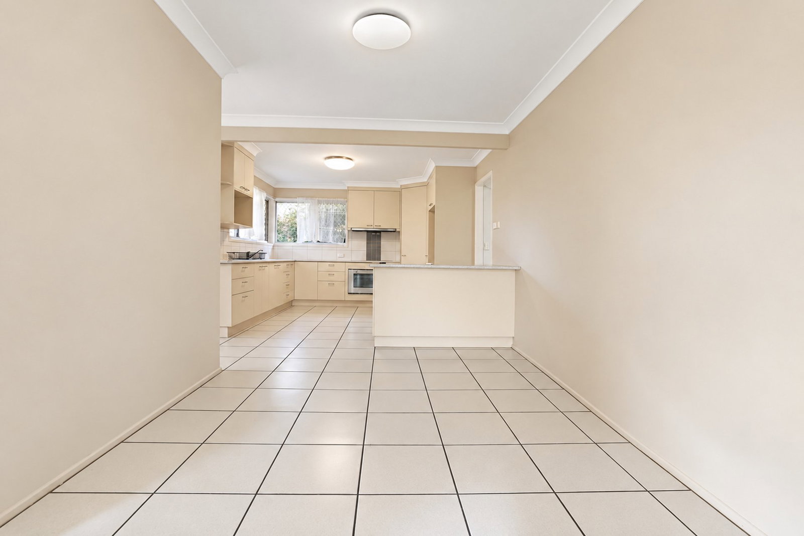 31 Scotton Street, Kepnock  QLD  4670