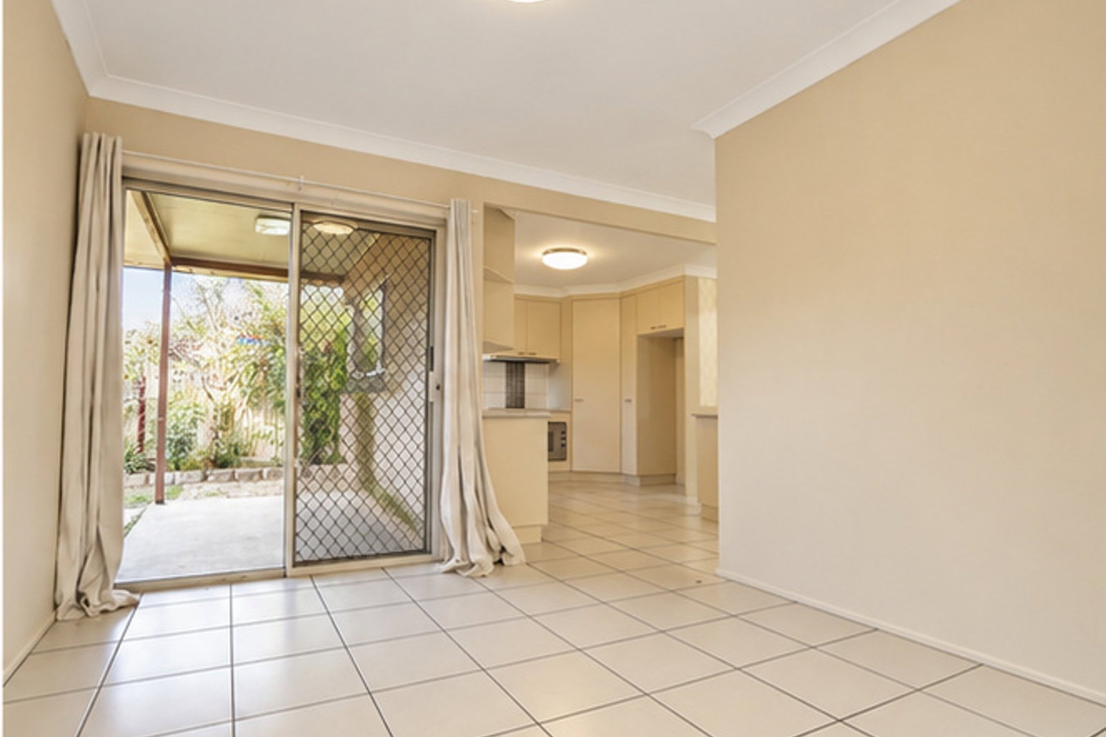 31 Scotton Street, Kepnock  QLD  4670