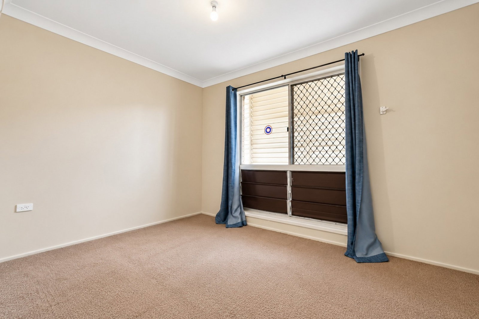 31 Scotton Street, Kepnock  QLD  4670