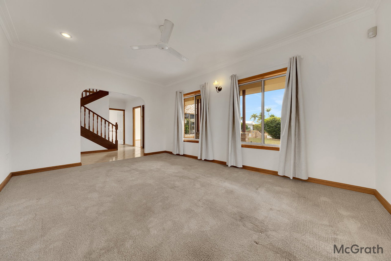 13 Barrine Close, Clinton  QLD  4680