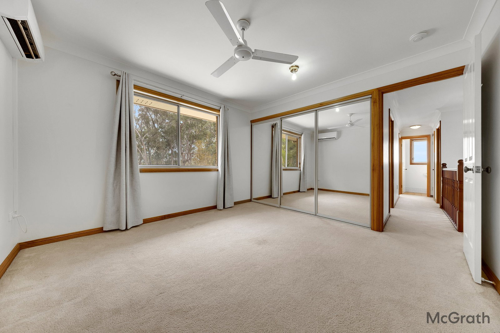 13 Barrine Close, Clinton  QLD  4680