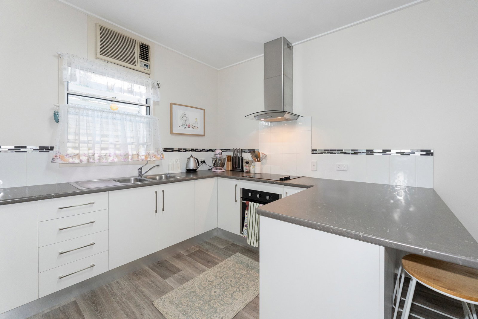 4 Joyce Street, Svensson Heights  QLD  4670