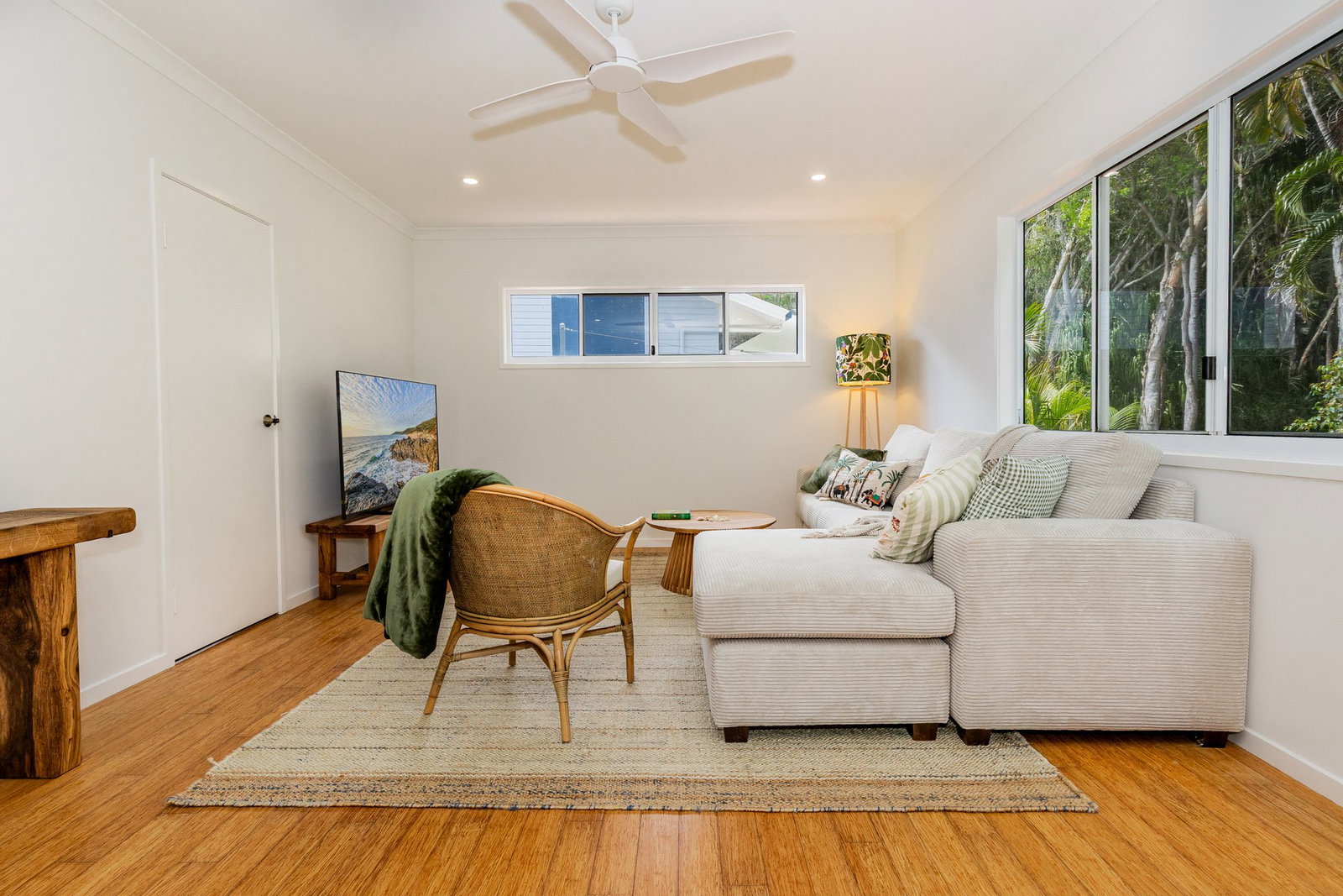 10 Beach Houses Estate Road, Agnes Water  QLD  4677