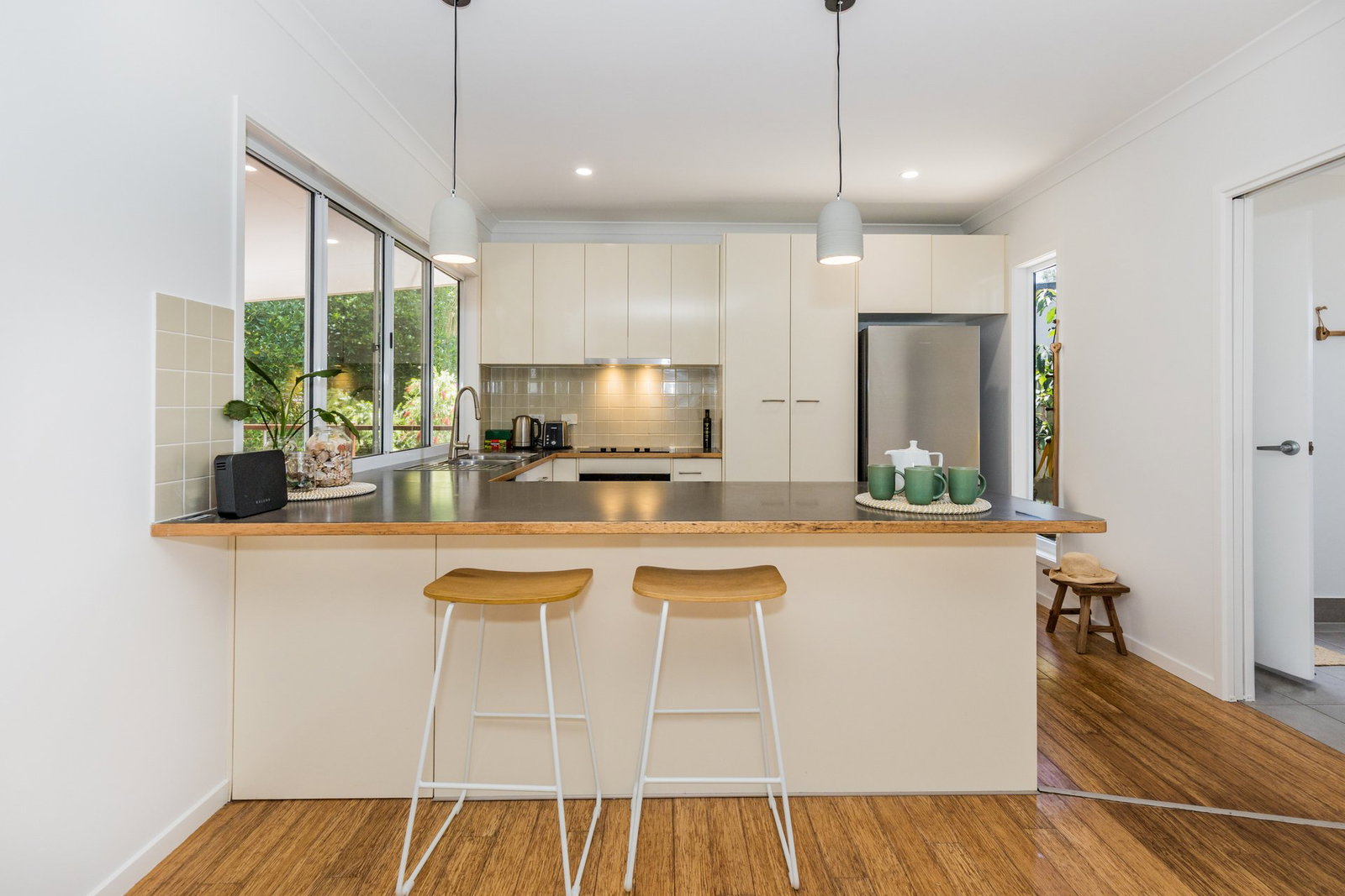 10 Beach Houses Estate Road, Agnes Water  QLD  4677