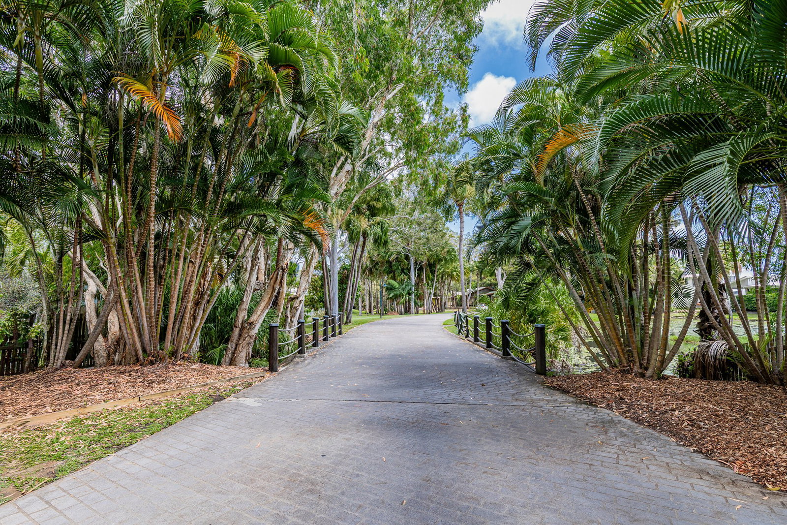 10 Beach Houses Estate Road, Agnes Water  QLD  4677