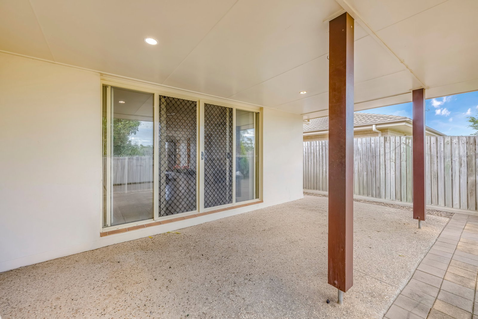 10 Tree Close, Thabeban  QLD  4670