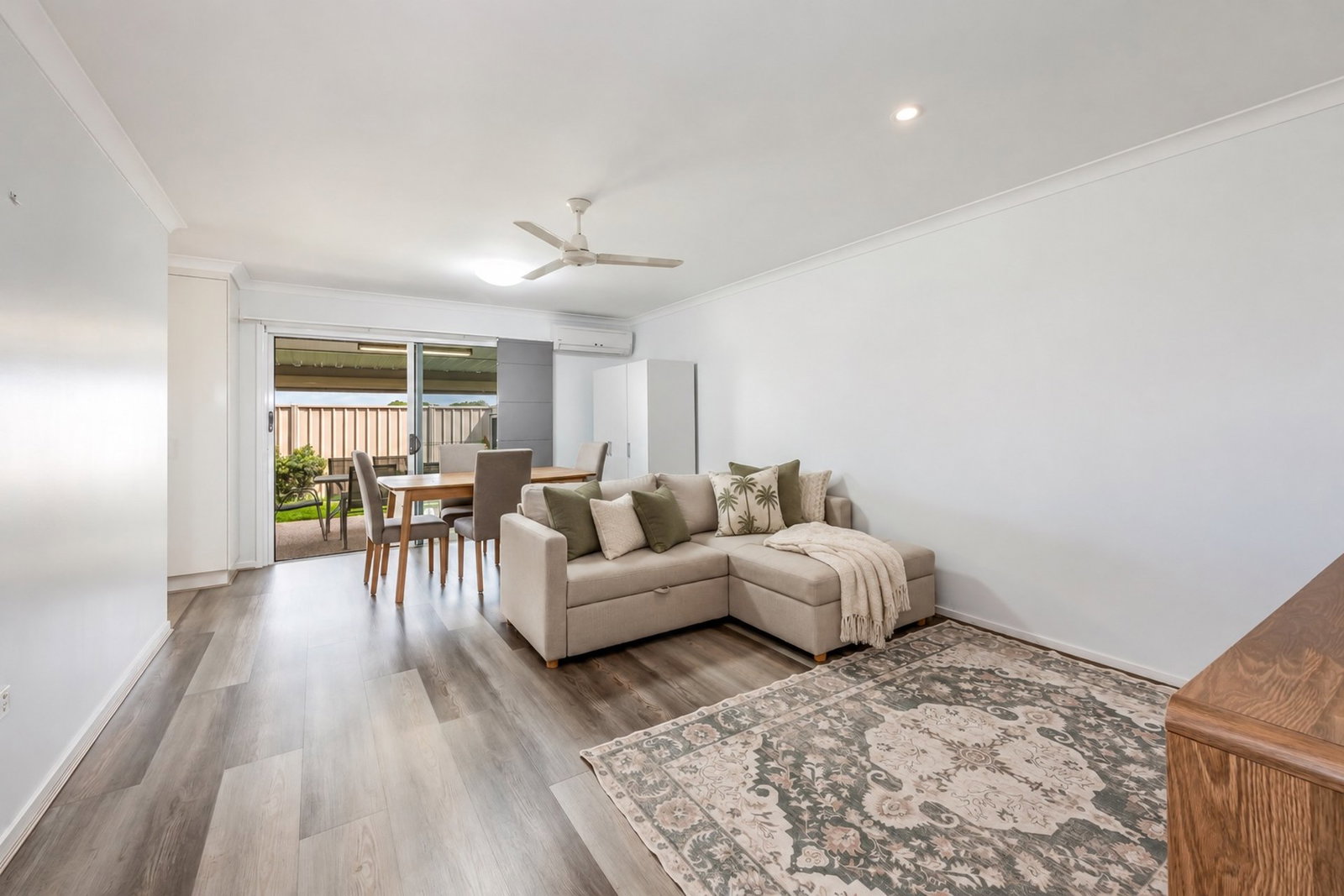 10/148 McCarthy Road, Avenell Heights  QLD  4670
