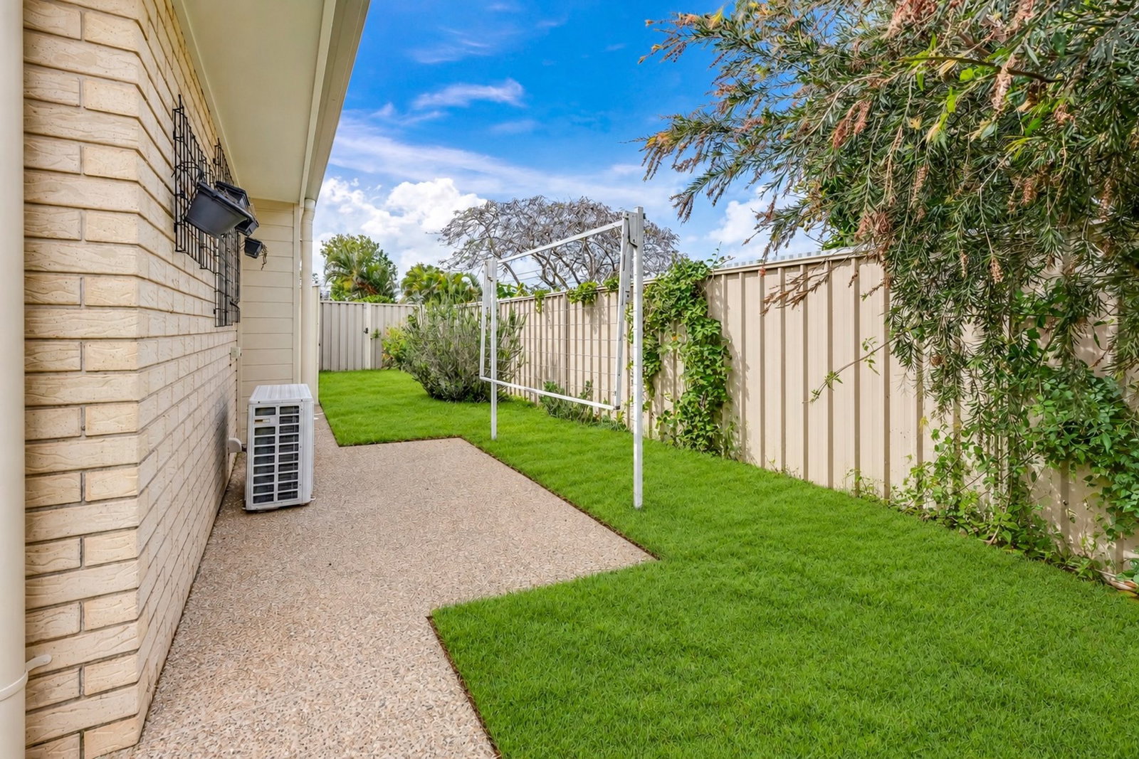 10/148 McCarthy Road, Avenell Heights  QLD  4670