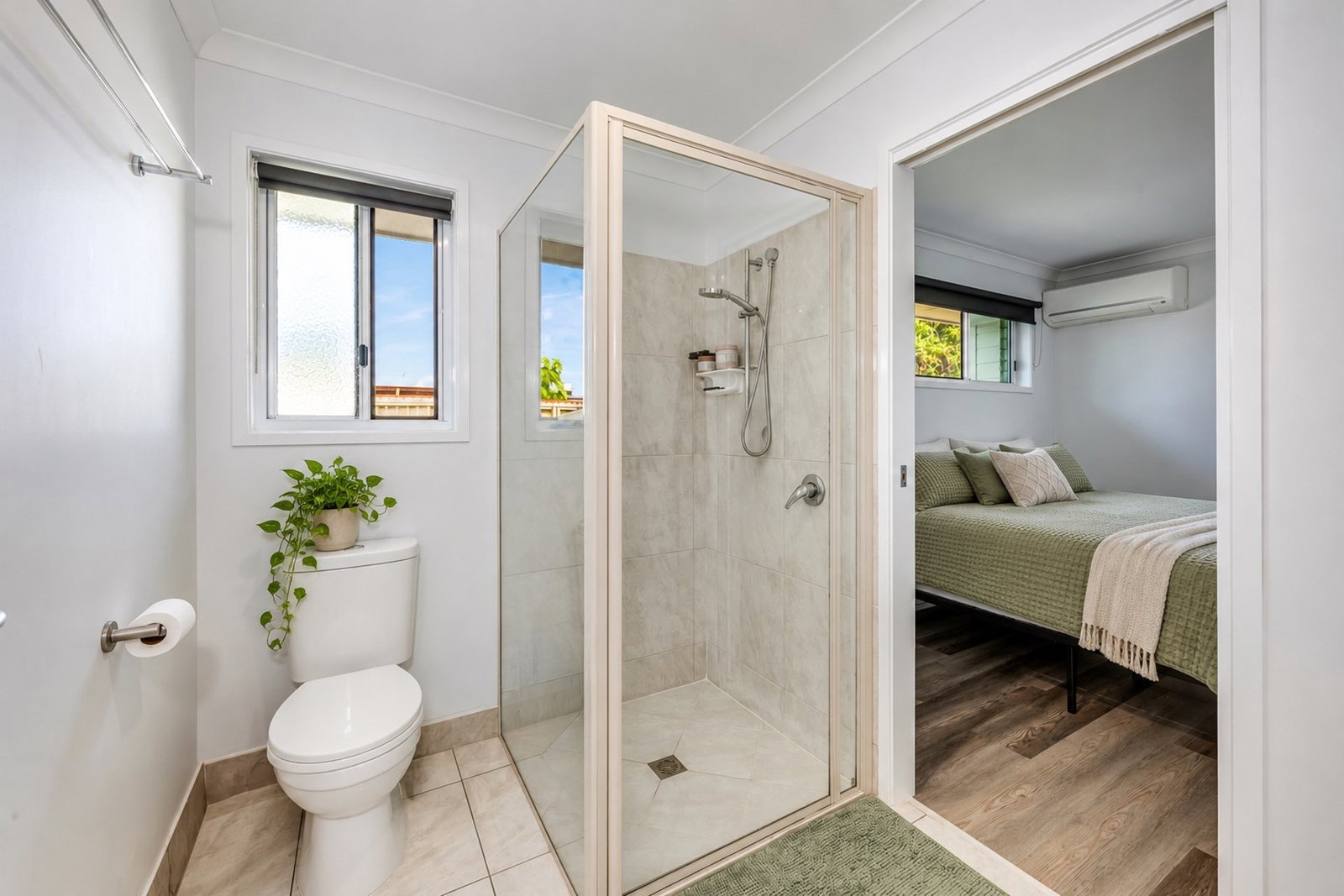 10/148 McCarthy Road, Avenell Heights  QLD  4670