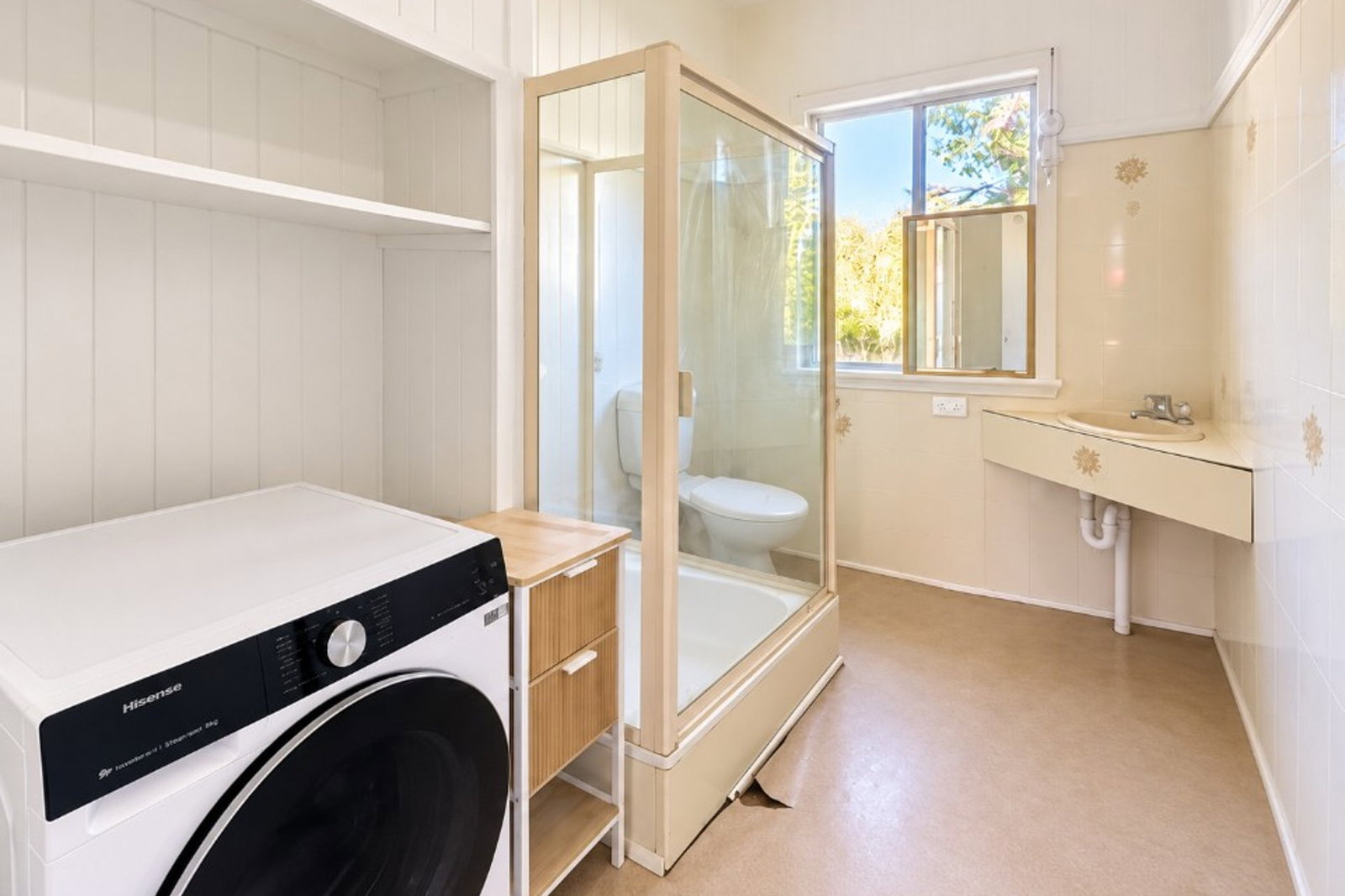 23 Palm Court, Agnes Water  QLD  4677