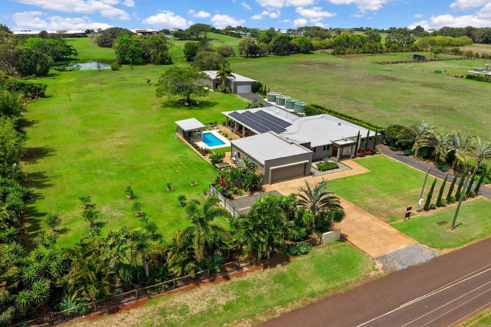 141 Seaview Road, Bargara  QLD  4670