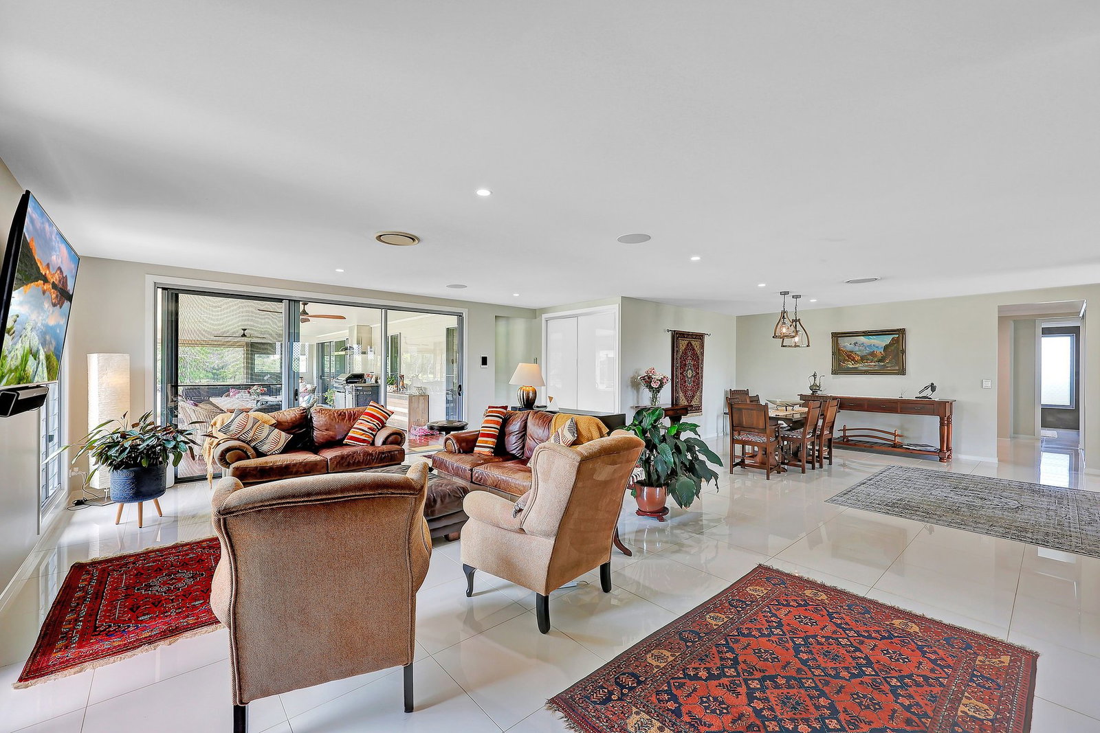 141 Seaview Road, Bargara  QLD  4670