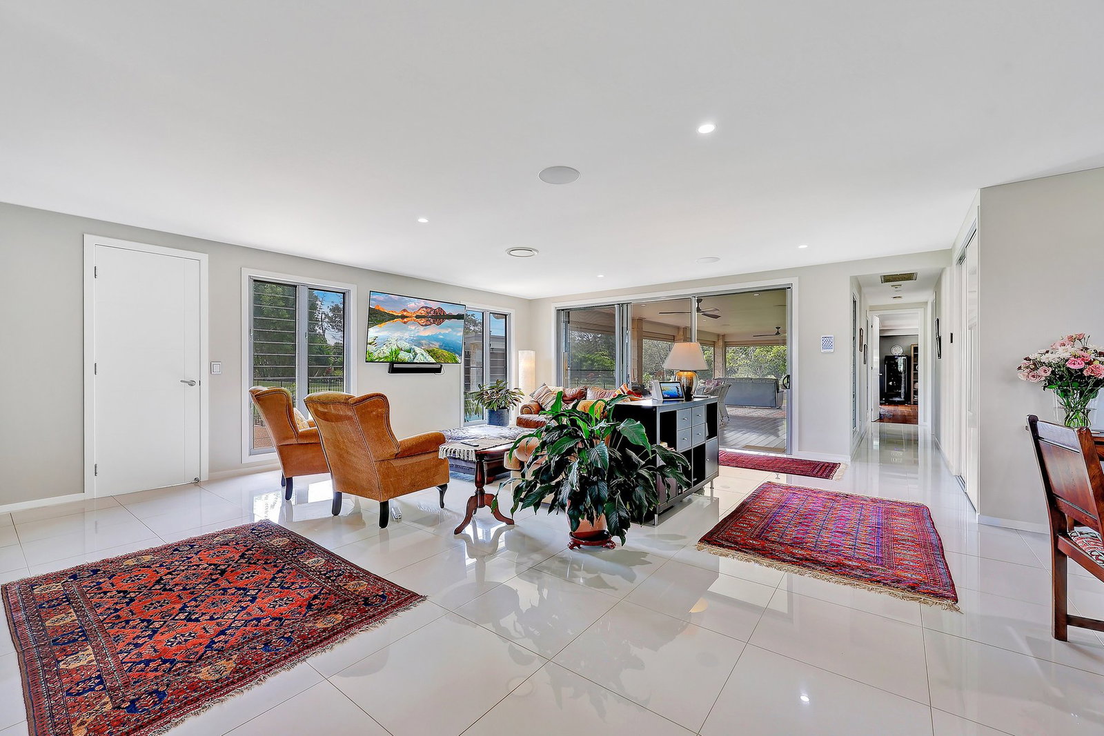 141 Seaview Road, Bargara  QLD  4670