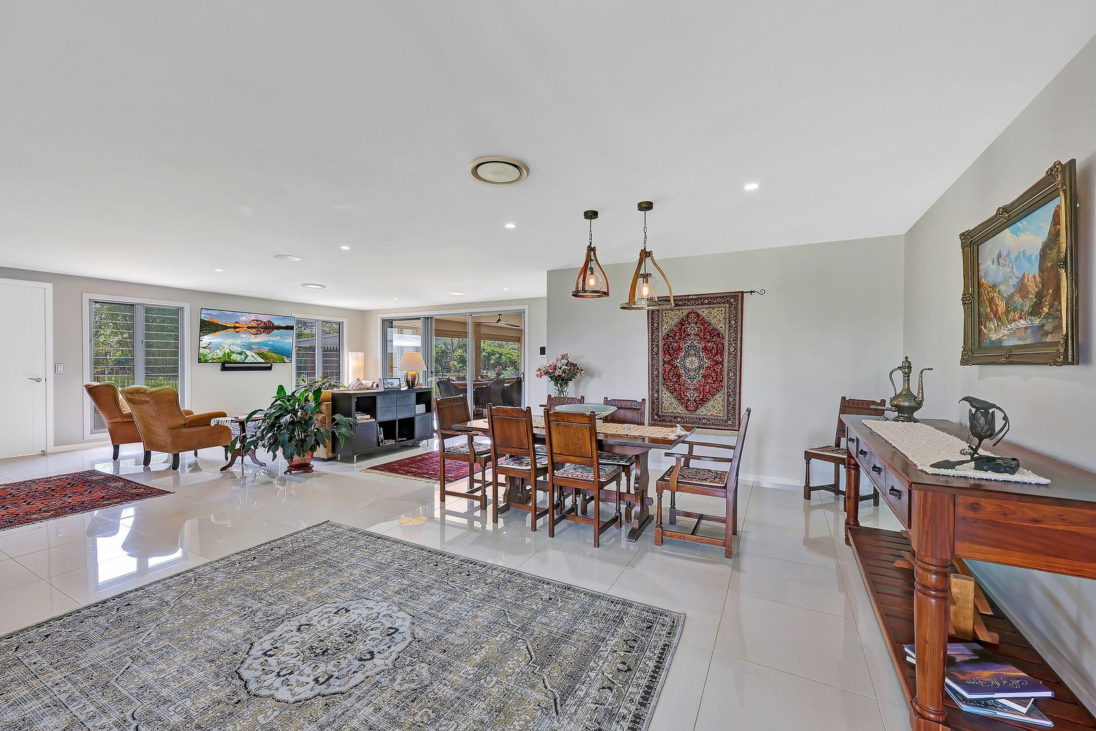 141 Seaview Road, Bargara  QLD  4670