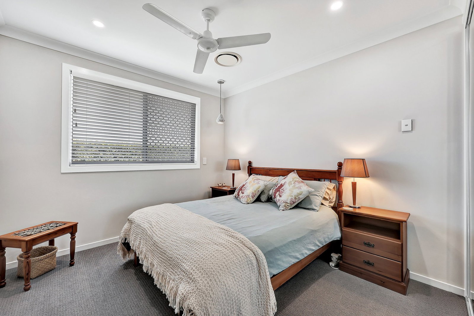 141 Seaview Road, Bargara  QLD  4670