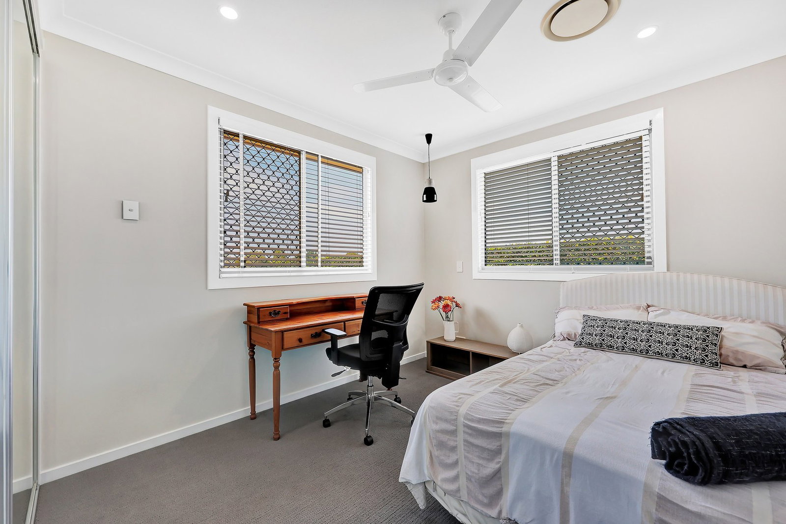 141 Seaview Road, Bargara  QLD  4670