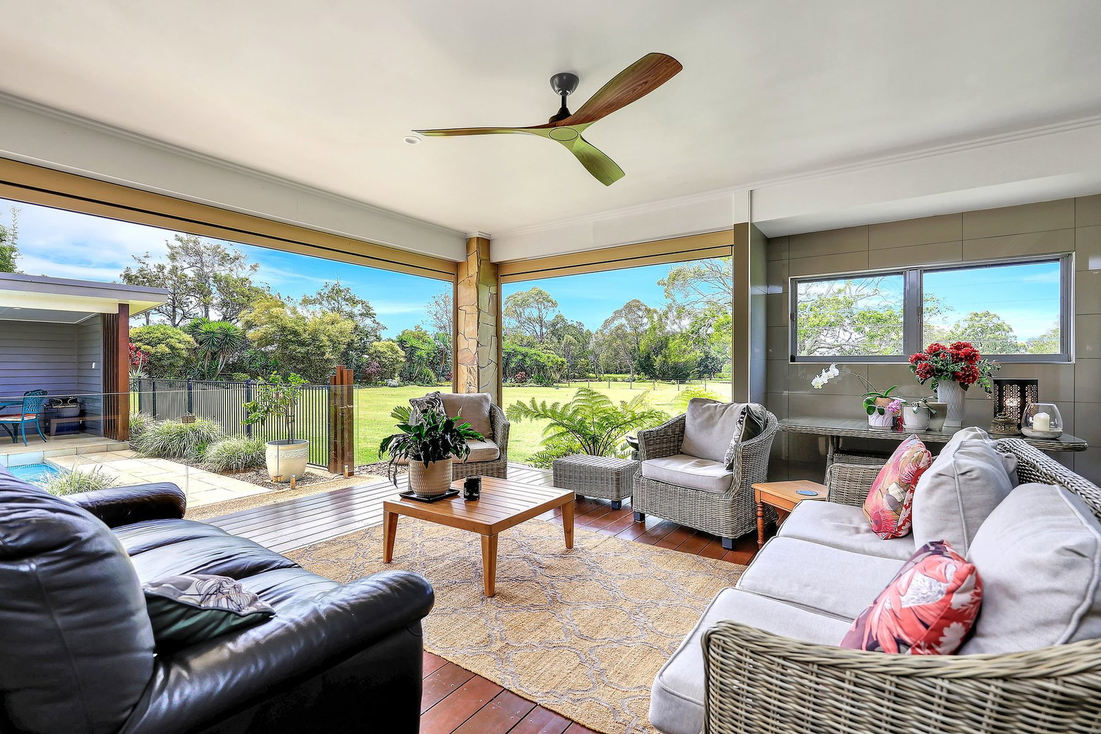 141 Seaview Road, Bargara  QLD  4670