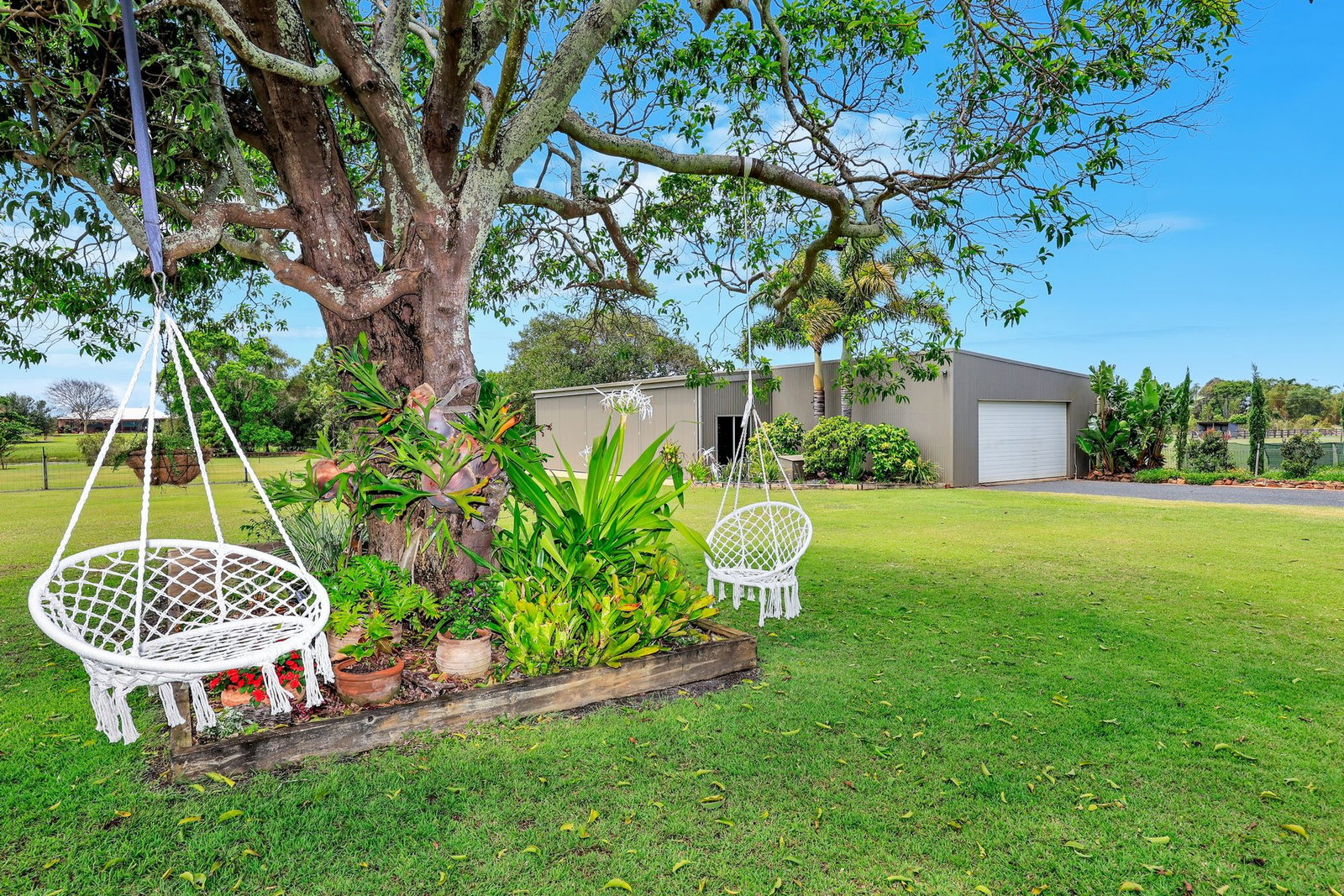 141 Seaview Road, Bargara  QLD  4670
