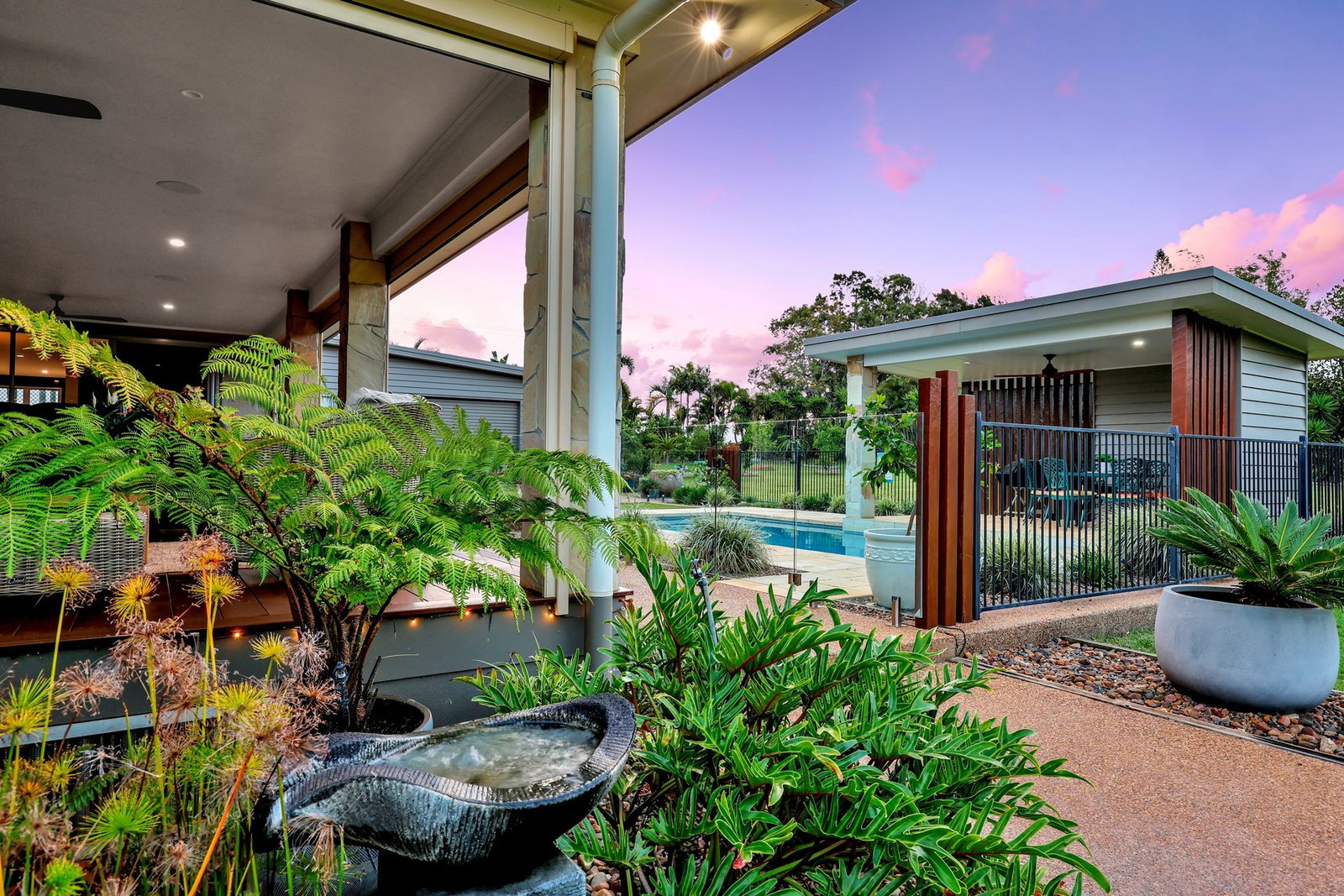 141 Seaview Road, Bargara  QLD  4670