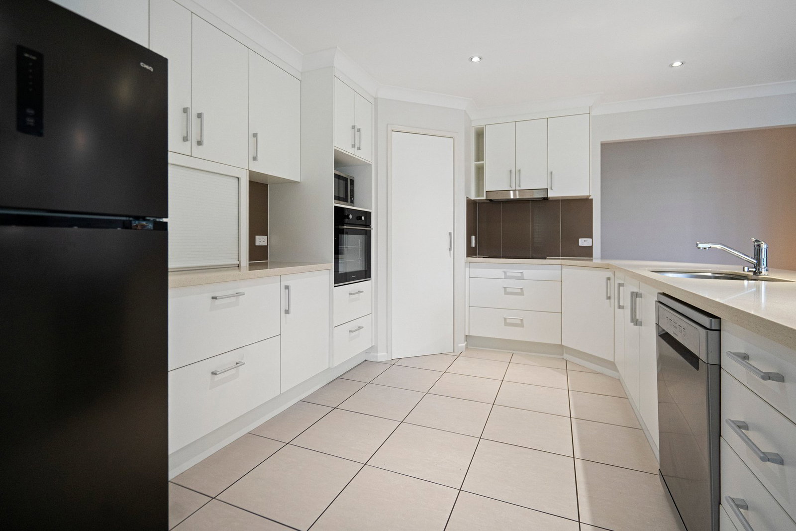 19 Green Avenue, Branyan  QLD  4670