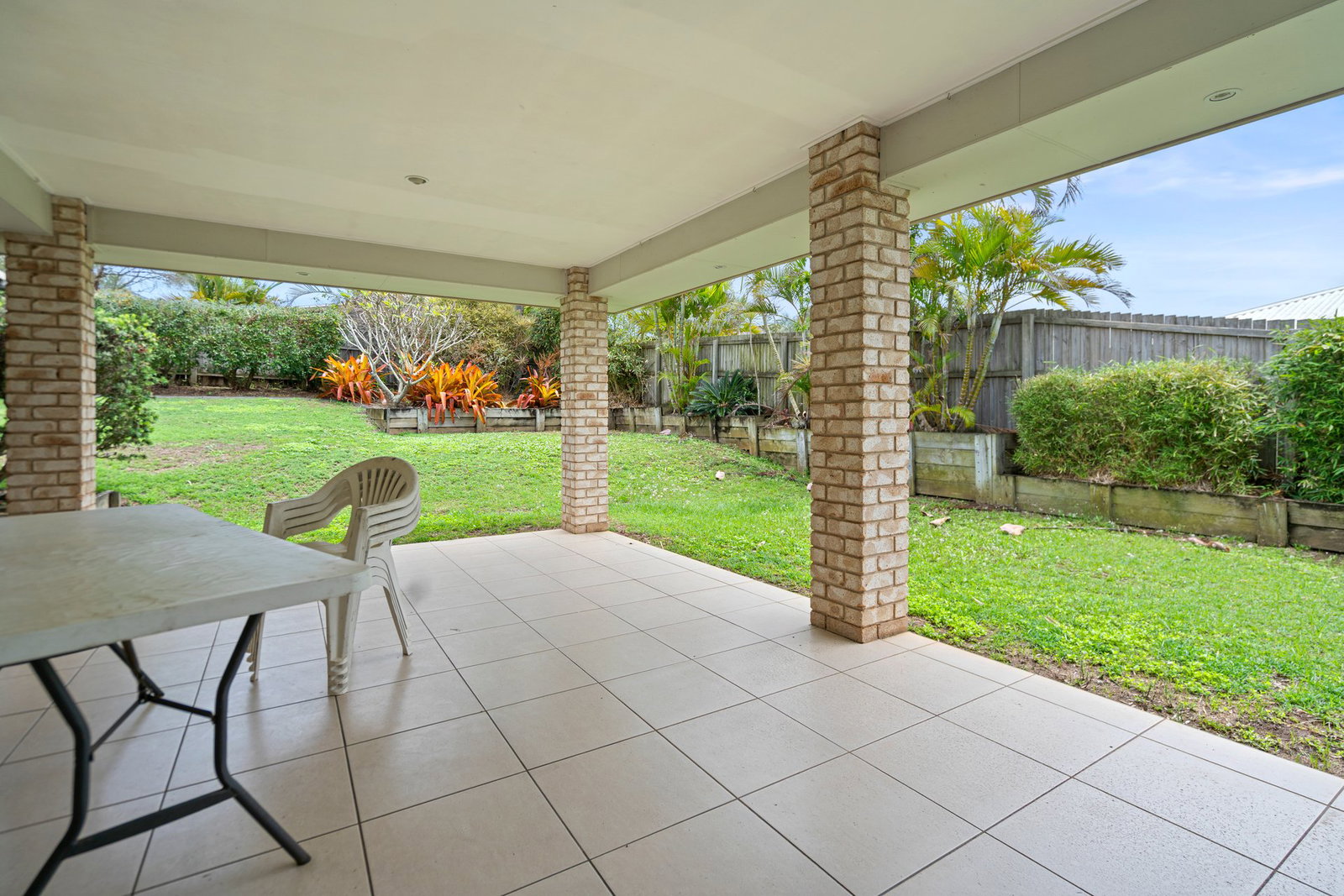 19 Green Avenue, Branyan  QLD  4670