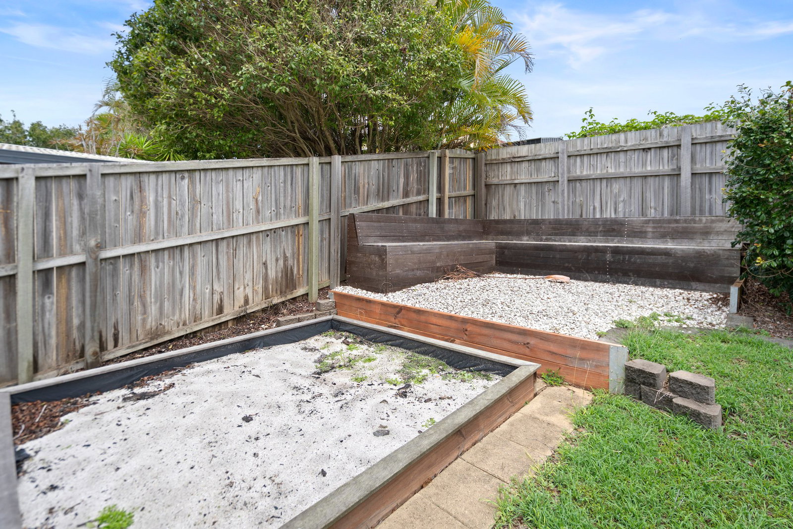 19 Green Avenue, Branyan  QLD  4670