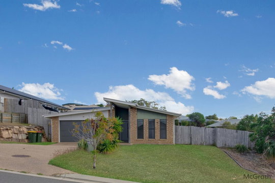 2 Dampier Court, Glen Eden  QLD  4680