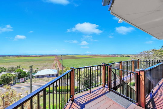56 Rehbein Avenue, Qunaba  QLD  4670
