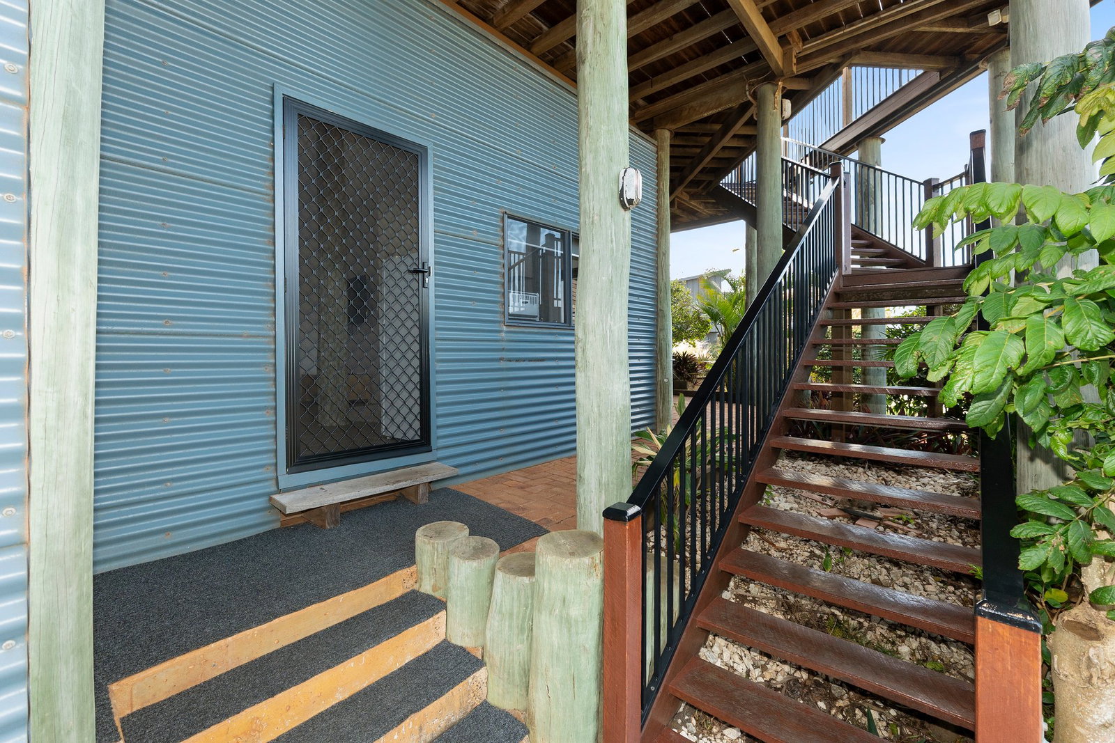 56 Rehbein Avenue, Qunaba  QLD  4670