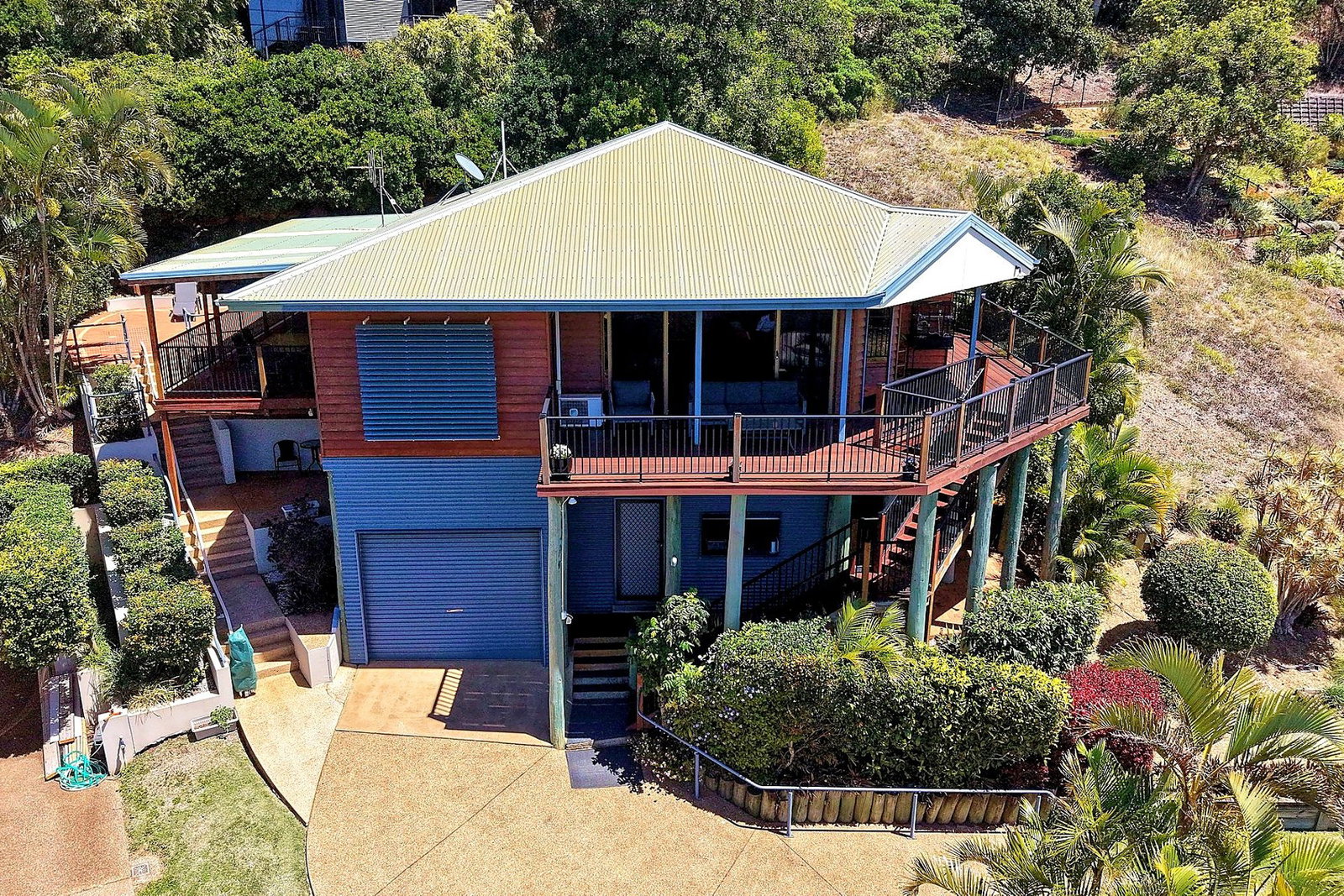 56 Rehbein Avenue, Qunaba  QLD  4670