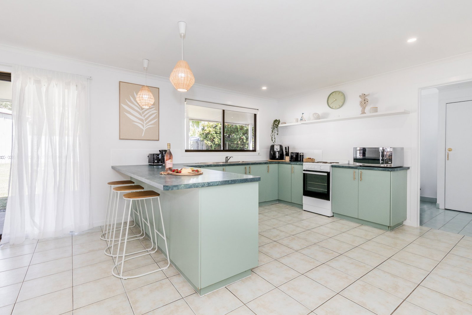 21 Captain Cook Drive, Agnes Water  QLD  4677