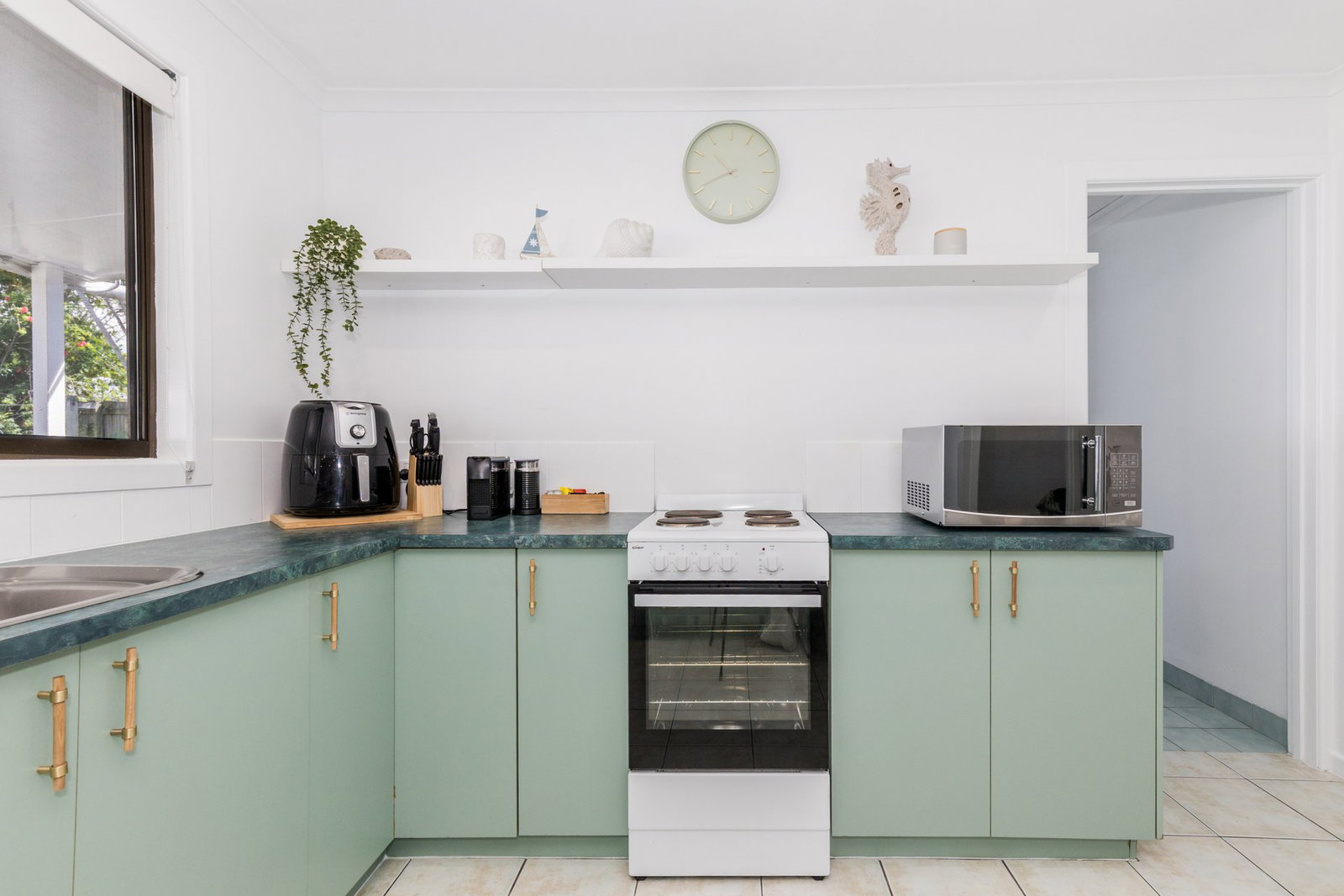 21 Captain Cook Drive, Agnes Water  QLD  4677