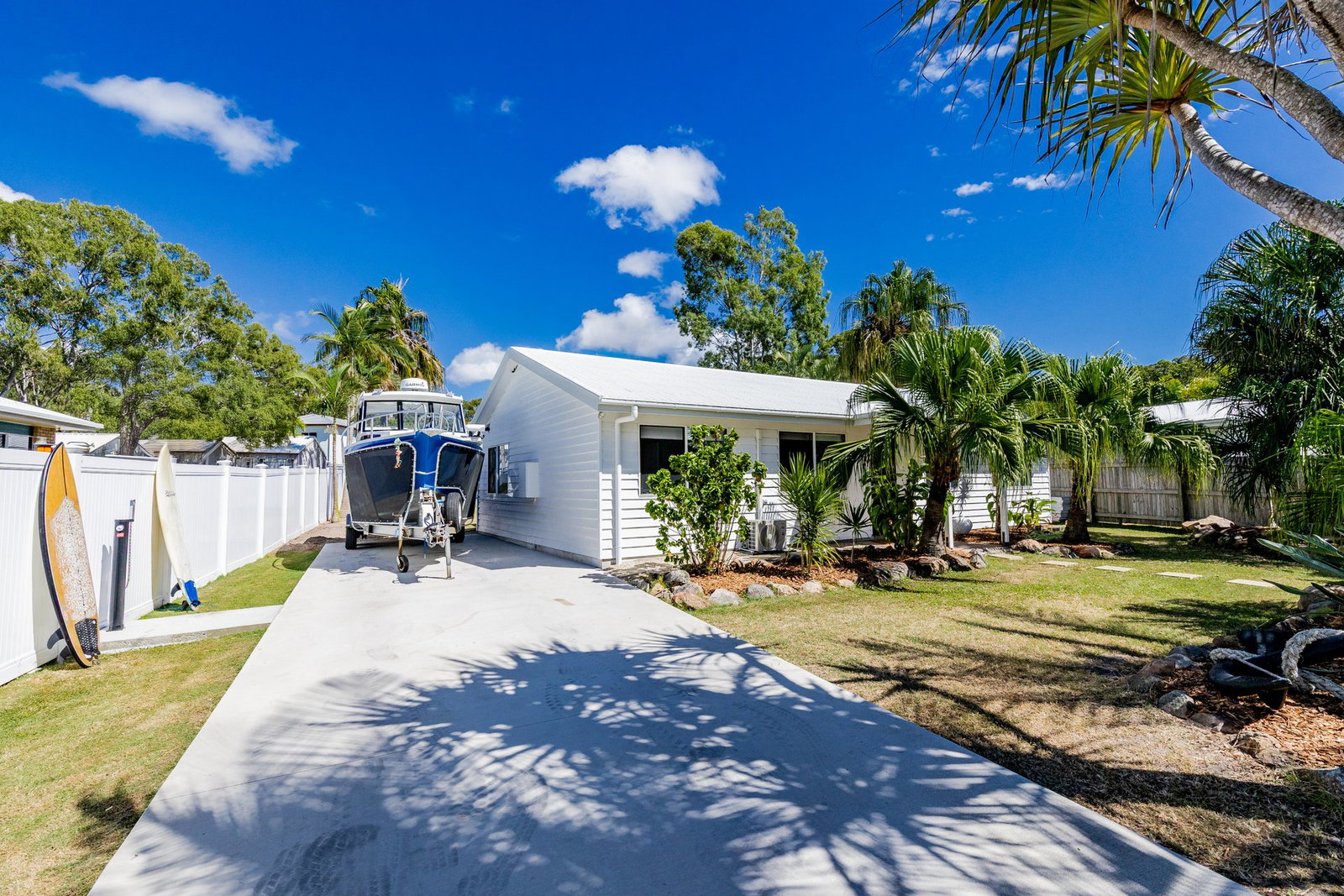 21 Captain Cook Drive, Agnes Water  QLD  4677