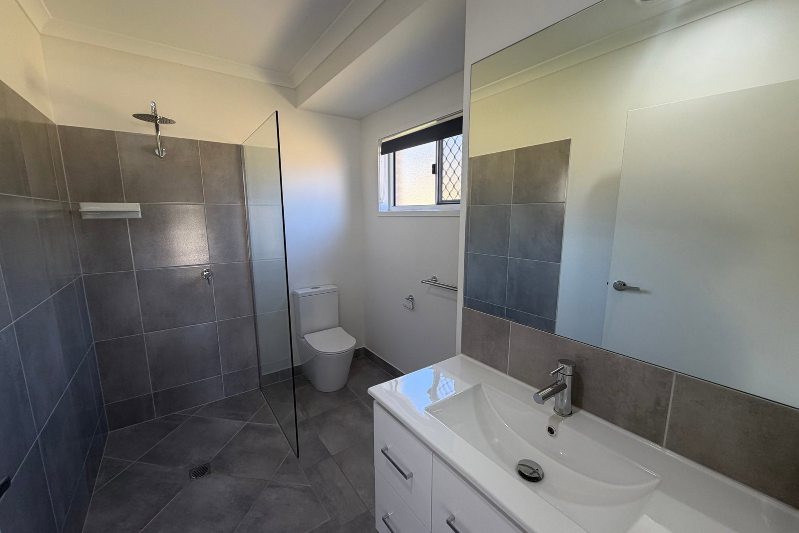 47 Fitzroy Avenue, Clinton  QLD  4680