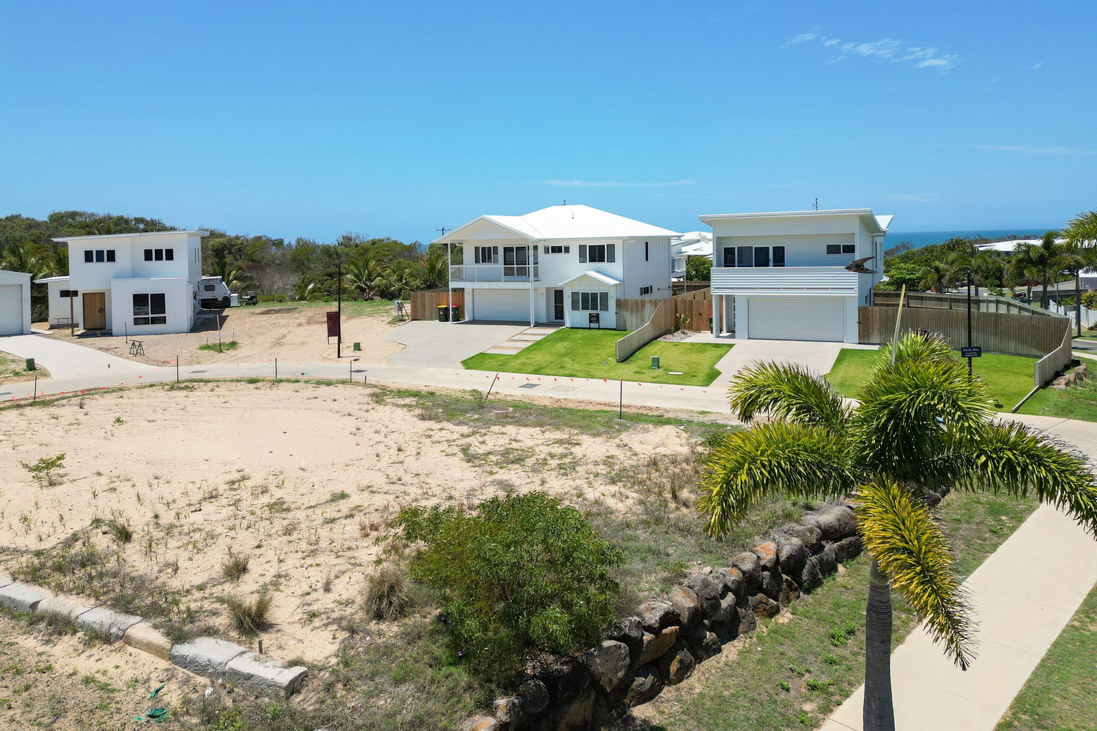 19/3 Beaches Village Circuit, Agnes Water  QLD  4677