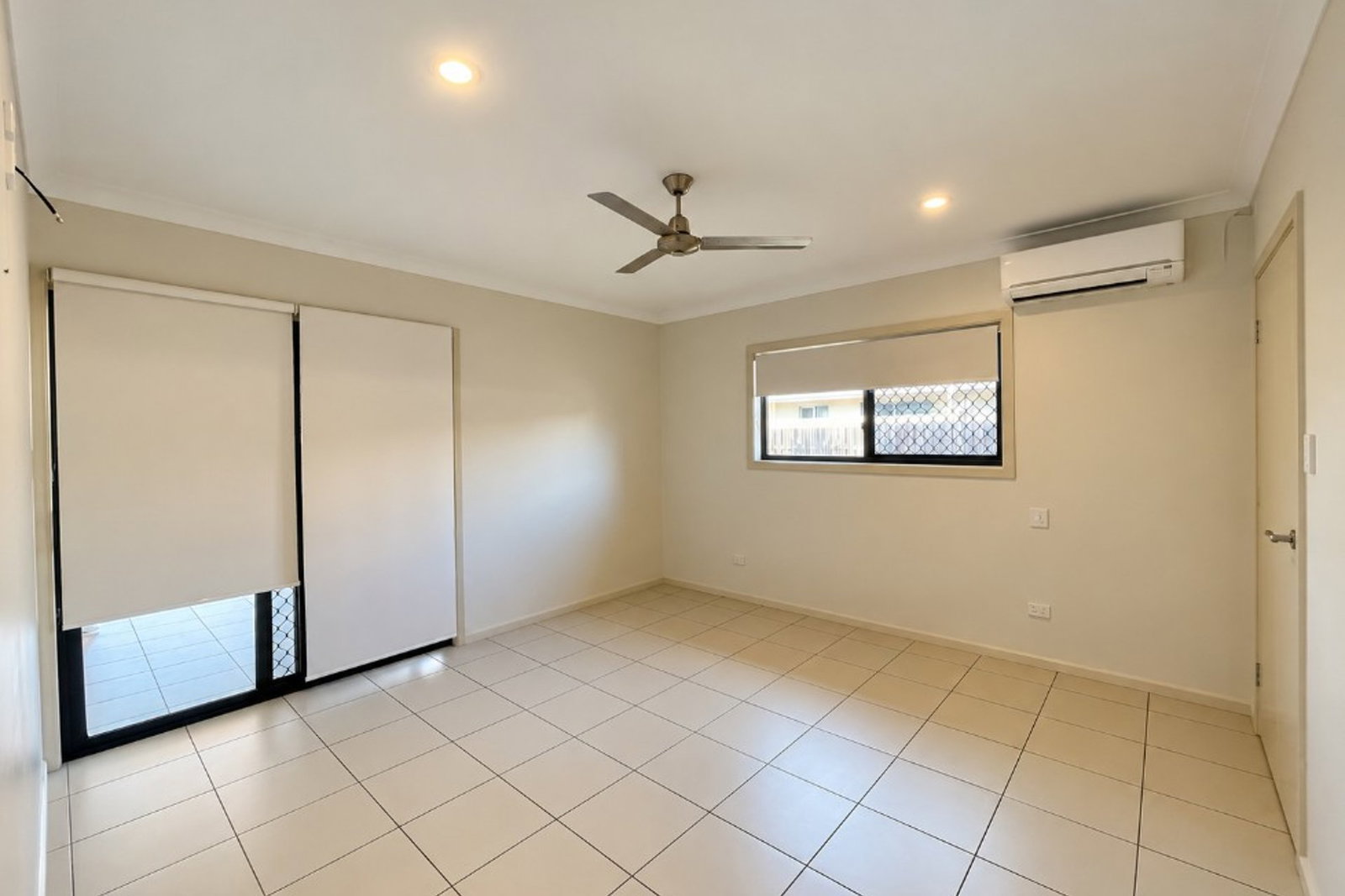 6 Waterfront Drive, Agnes Water  QLD  4677