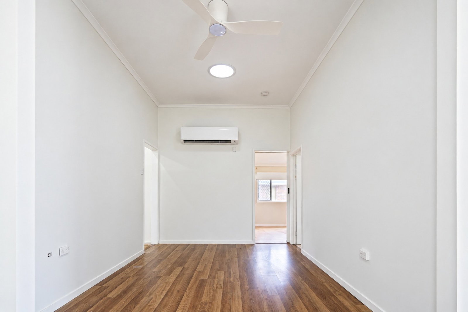 9 Lovers Walk, Thabeban  QLD  4670
