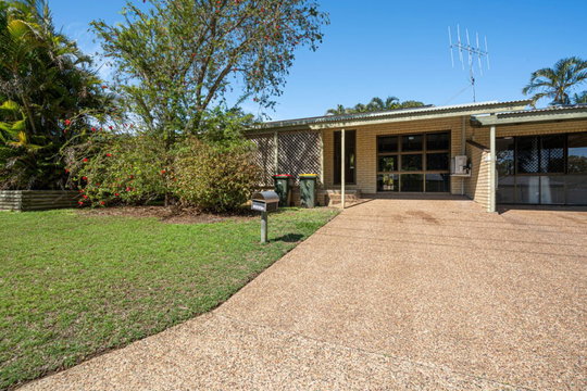 1/12 Scott Street, Millbank  QLD  4670