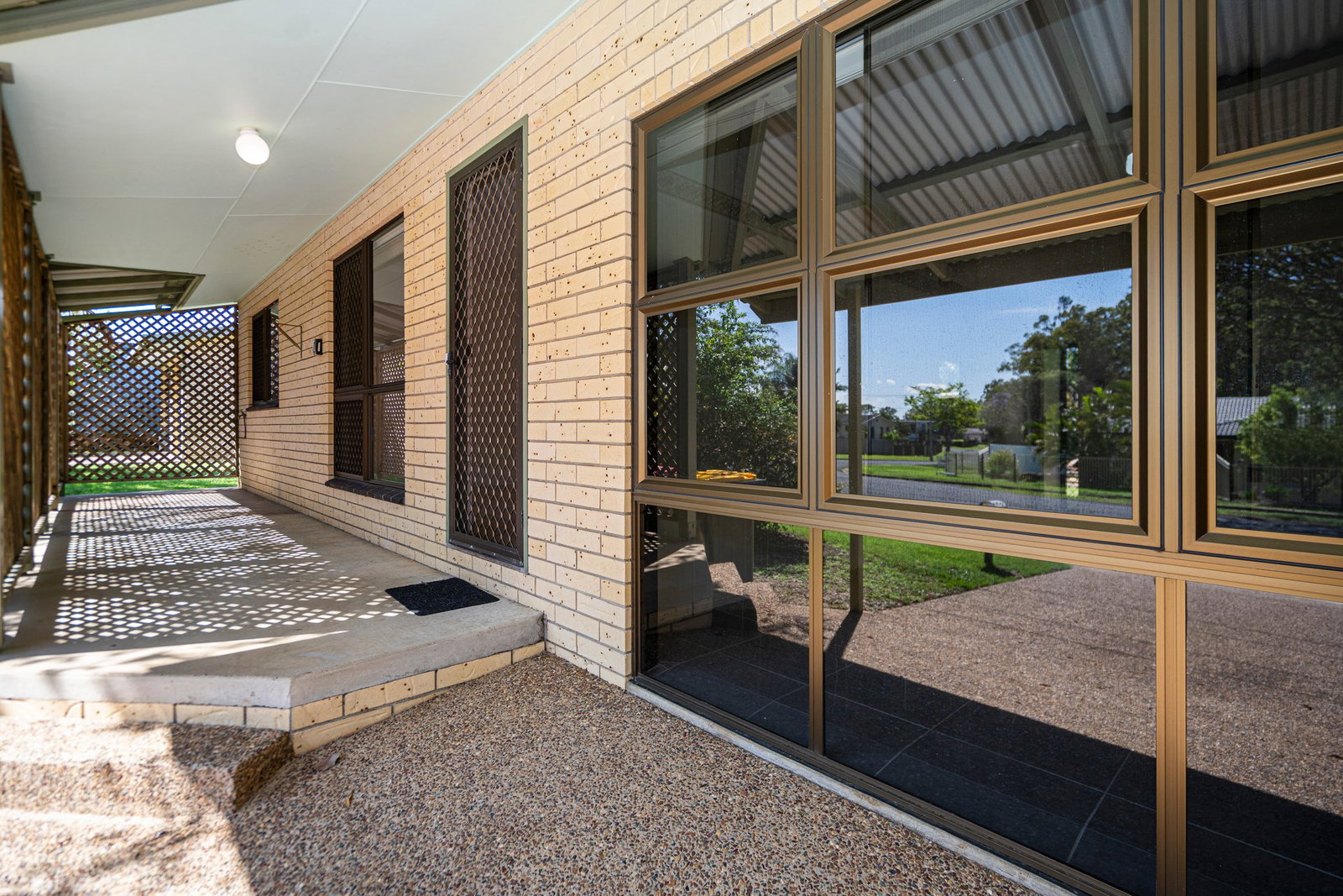1/12 Scott Street, Millbank  QLD  4670