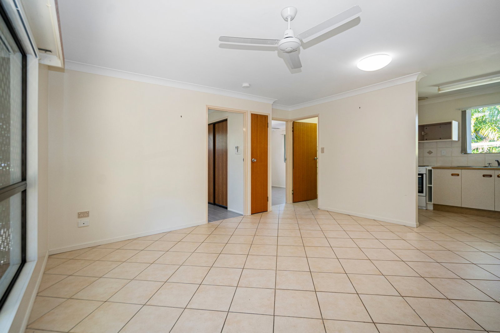 1/12 Scott Street, Millbank  QLD  4670