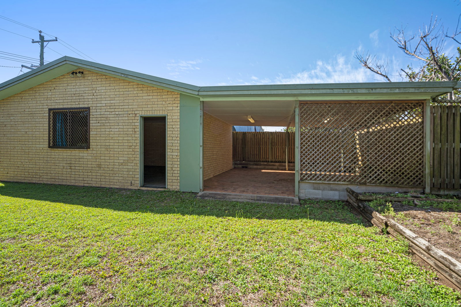 1/12 Scott Street, Millbank  QLD  4670
