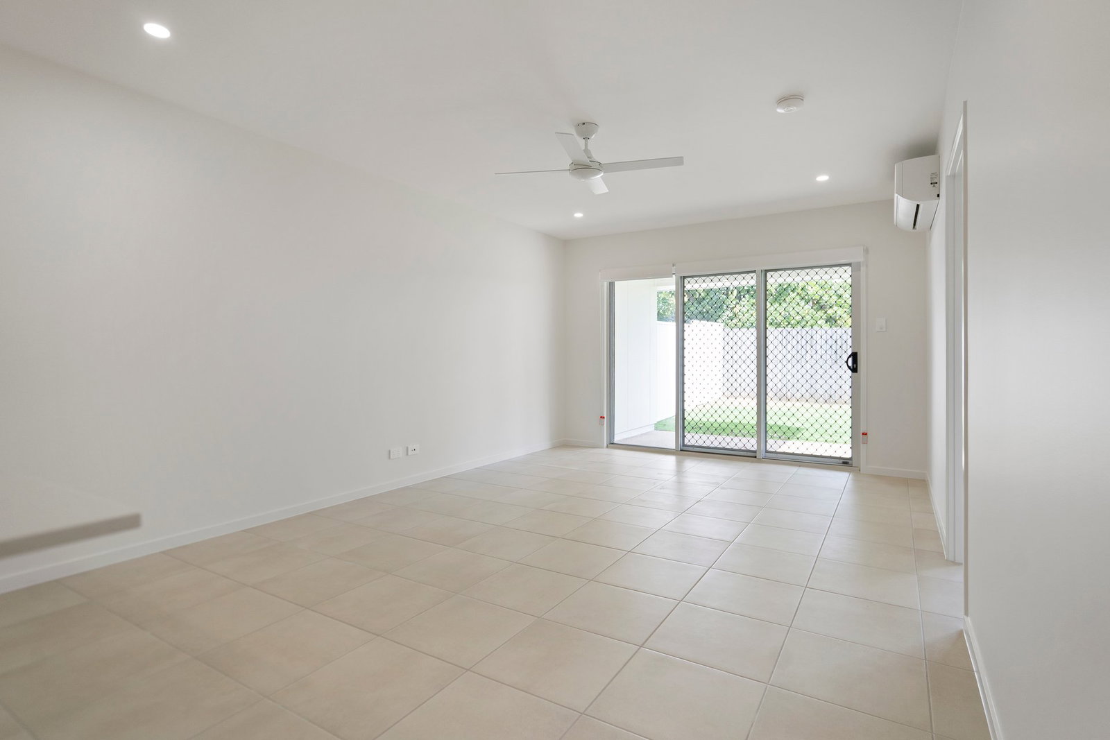 U2/43a Powers Street, Bundaberg West  QLD  4670